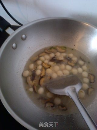 原创咸汤圆，亦可做酸汤的的做法步骤：2