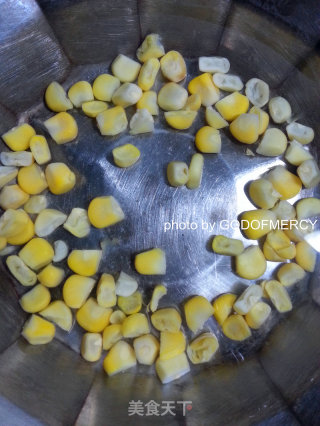 江湖秘籍-神速菜-养颜瘦身的鸡蛋烩虾仁银鱼豌豆玉米粒的做法步骤：4