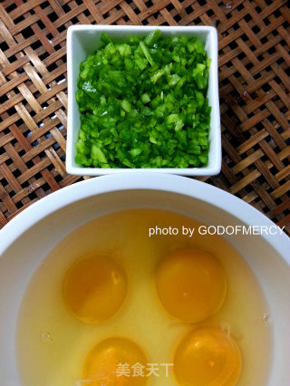 江湖秘籍-神速菜-养颜瘦身的鸡蛋烩虾仁银鱼豌豆玉米粒的做法步骤：13