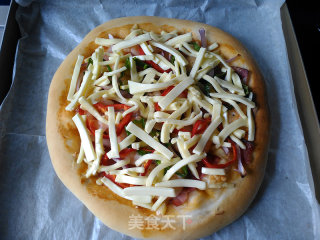 虾仁培根披萨的做法步骤：12