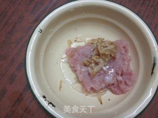 宝宝辅食——虾皮瘦肉水的做法步骤：2