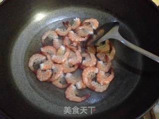 【咖喱土豆虾仁】----鲜美爽口的做法步骤：1