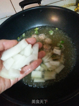 冬瓜虾仁肉丸汤的做法步骤：8