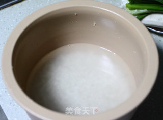 香喷喷的虾仁山药米饭的做法步骤：2