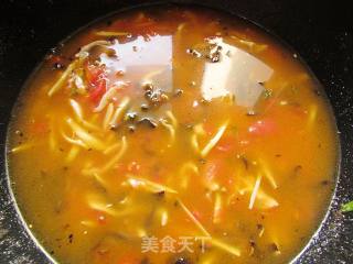海鲜酸辣汤的做法步骤：10