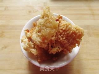 三鲜锅巴（剩米饭的妙用）的做法步骤：6