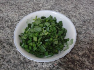 鲜香韭菜花的做法步骤：1