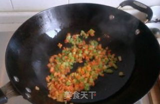 黄金虾仁蛋炒饭的做法步骤：5