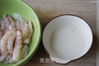 清爽鲜美易消化的超级好菜—韭菜苔炒虾仁的做法步骤：4