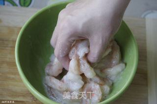 清爽鲜美易消化的超级好菜—韭菜苔炒虾仁的做法步骤：5