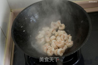 清爽鲜美易消化的超级好菜—韭菜苔炒虾仁的做法步骤：9