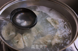 三鲜水煮饺的做法步骤：11
