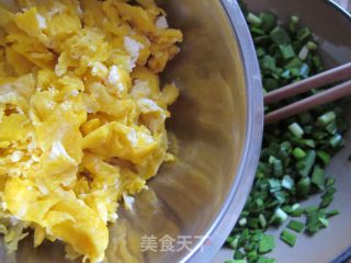 饺子皮韭菜盒子的做法步骤：5