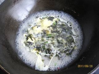 紫菜蛋花汤的做法步骤：4