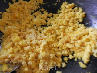 【开封】鸡蛋韭黄锅贴的做法步骤：2
