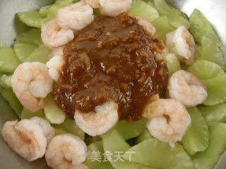 【适合夏天食用的家常小菜】虾仁麻酱莴笋的做法步骤：8