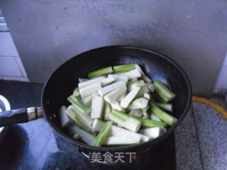 【东北】虾皮炖丝瓜的做法步骤：4