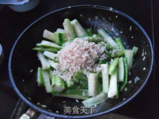 【东北】虾皮炖丝瓜的做法步骤：6