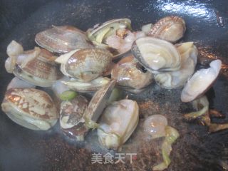 鲜蔬海鲜炒面的做法步骤：6