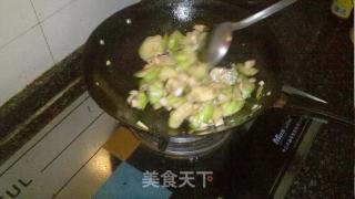杏鲍菇丝瓜豆腐汤的做法步骤：6