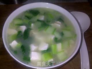 虾皮青菜豆腐汤的做法步骤：1