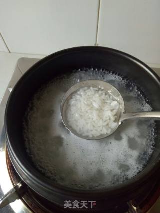 砂锅粥的做法步骤：4