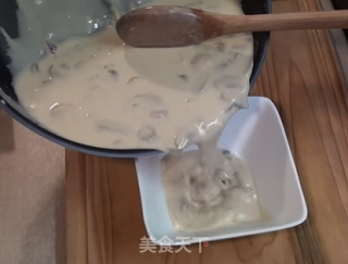 奶油蘑菇汤怎么做_安佳烘焙秀的做法步骤：8