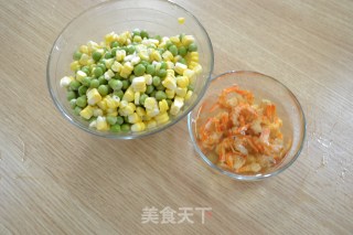 电锅菜——番茄虾仁腰果盅的做法步骤：1
