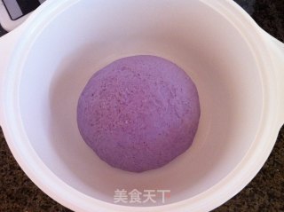 紫甘蓝虾仁馄饨的做法步骤：3