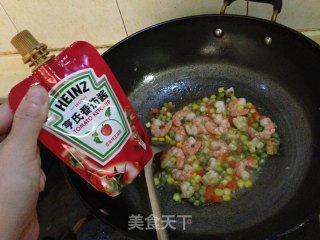 番茄酱菠萝炒饭的做法步骤：7