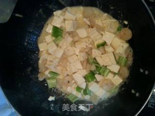 鲜虾蛋黄烧豆腐的做法步骤：6