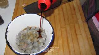 韭菜虾仁香菇饺子的做法步骤：3