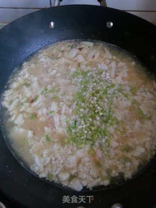 蛋黄虾仁豆腐羹的做法步骤：7