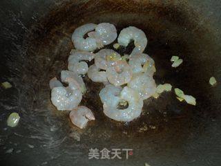 快捷宴客菜——豌豆炒虾仁腰果的做法步骤：3