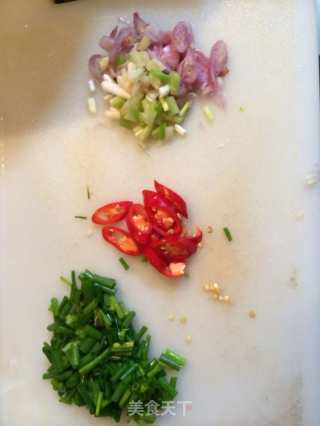 黄花菜焖豆腐的做法步骤：2
