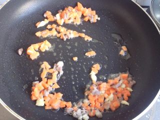 美味的鲜虾杂蔬焗饭的做法步骤：2