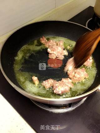 海鲜意式肉酱面的做法步骤：3
