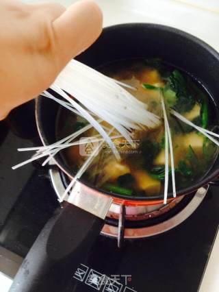 鲜虾小白菜汤的做法步骤：8
