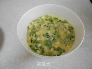 淮山虾仁炒蛋的做法步骤：3
