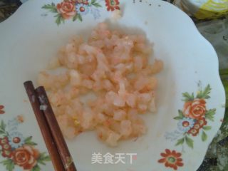 香菇虾仁饺子的做法步骤：1
