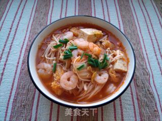 韩式虾仁泡菜汤的做法步骤：11