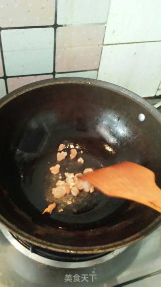 玉米虾仁杂蔬炒饭的做法步骤：3