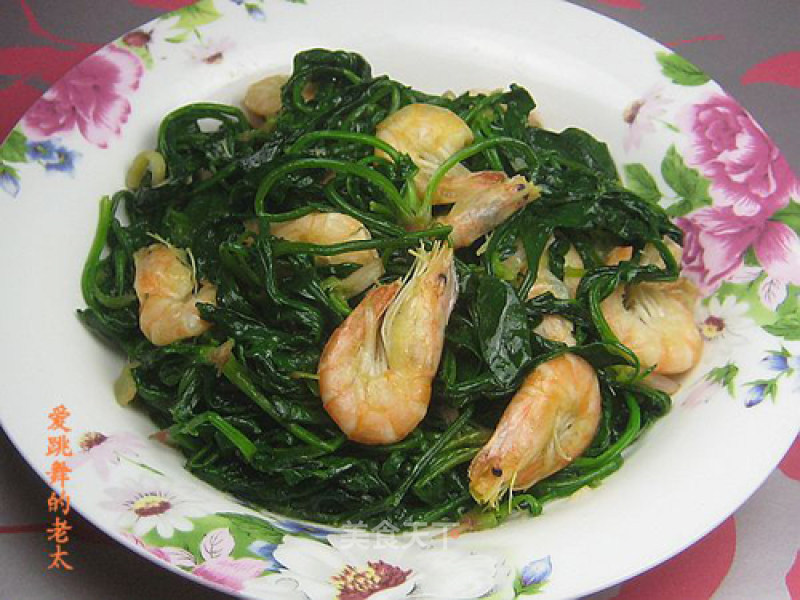 菠菜炒白虾的做法