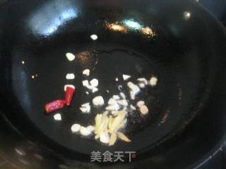 葱姜炒白虾的做法步骤：2