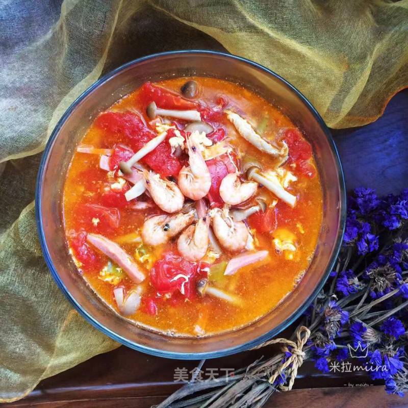 蟹味菇番茄汤的做法