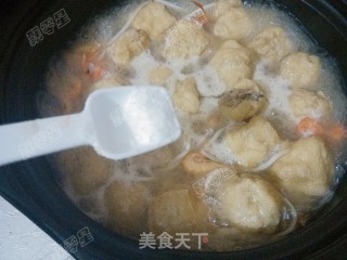  豆腐包鲜虾砂锅煲的做法步骤：9
