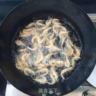 酥炸小河虾的做法步骤：8