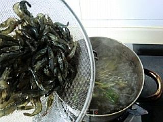 【苏菜】---盐水虾的做法步骤：4