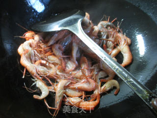 【宁波】韭菜炒河虾的做法步骤：3