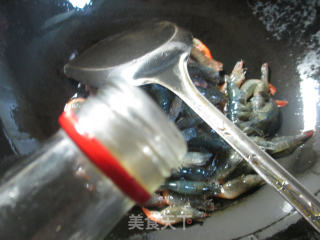 雪菜炒河虾的做法步骤：2